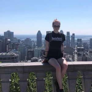 Meet your Posher, Kat